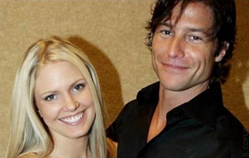 candid0101.jpg - Terri with Mark Collier (Mike, ATWT) at the Fan Club Luncheon on April 12, 2003