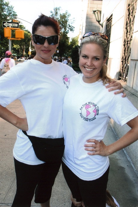 candid0338.jpg - Terri with Julie Pinson (Janet, ATWT) at the Komen New York City Race for the Cure event on September 13, 2009 (Photo by Steven Bergman)