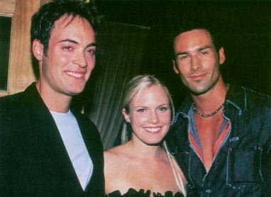 artie0015.jpg - Terri and Artie Colombino at their engagement party in 2001, with Paul Leyden (ex-Simon, ATWT)