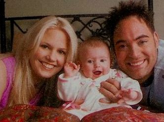 children0005.jpg - Terri and Artie with Julia (Photo by Danny Sanchez)