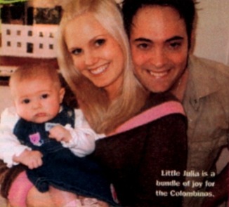 children0007.jpg - Terri and Artie with Julia