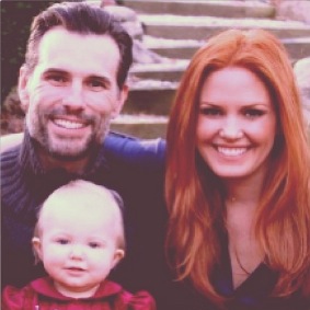 children0057.jpg - Terri with Keira and Austin in December 2013 - courtesy of Terri's Instagram page