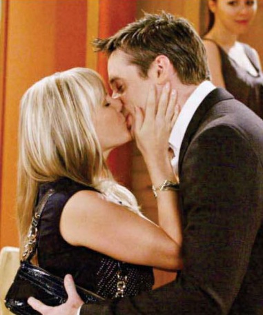 a0246b.jpg - December 7, 2010