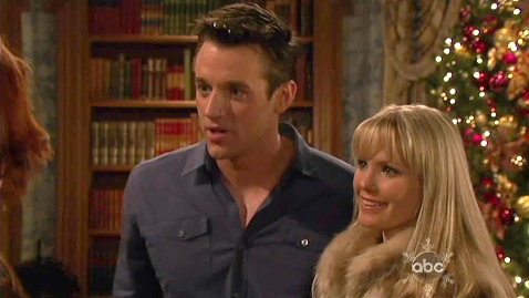 a0384.jpg - December 21, 2010