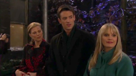 a0391.jpg - December 22, 2010