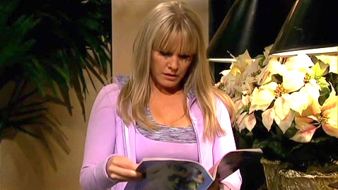 a0453.jpg - December 28, 2010