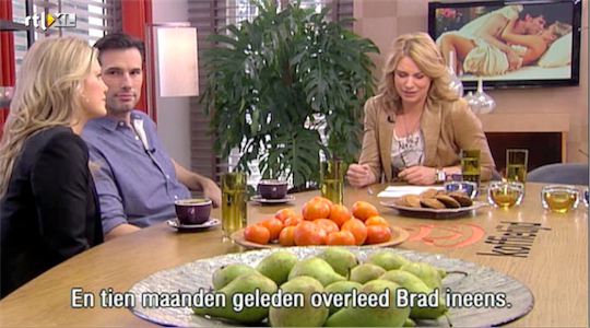 2012_CT_13.jpg - Terri in the television morning talk show "Koffietijd" [Coffee Talk] (February 17, 2012)