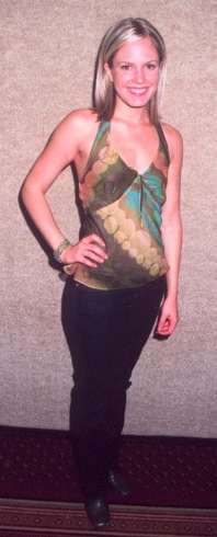 t0088.jpg - Terri at the Fan Club Luncheon on April 21, 2001 (photo by Steven Bergman)