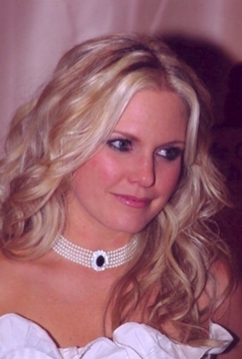 t0232.jpg - Terri at the Daytime Television Salutes St. Jude party at the Marriott Marquis on October 14, 2005 in New York City.