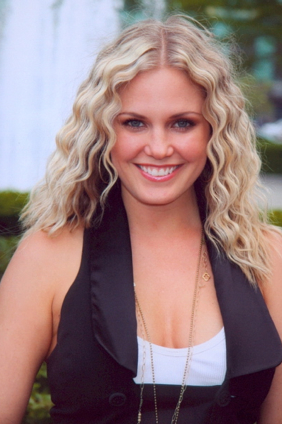 t0356.jpg - Terri at the 2008 Hoboken Film Festival (photo by Steven Bergman)